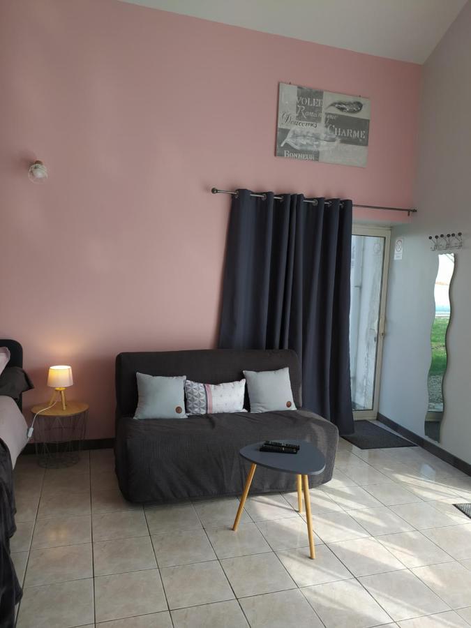 Appartement Domaine Moulin D' Elemiah à Gémozac Extérieur photo