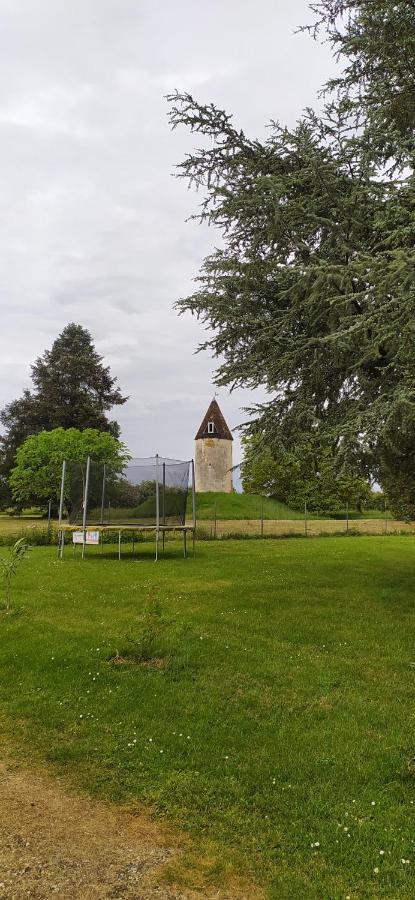 Appartement Domaine Moulin D' Elemiah à Gémozac Extérieur photo